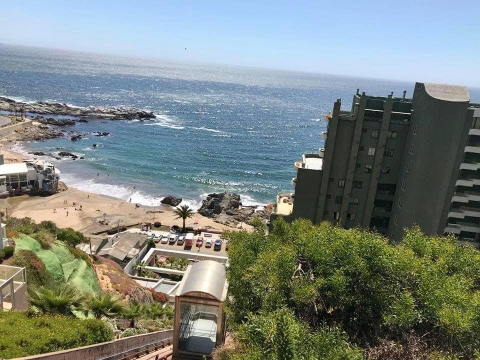 Departamento Cochoa Renaca Primera Linea De Playa Vina del Mar