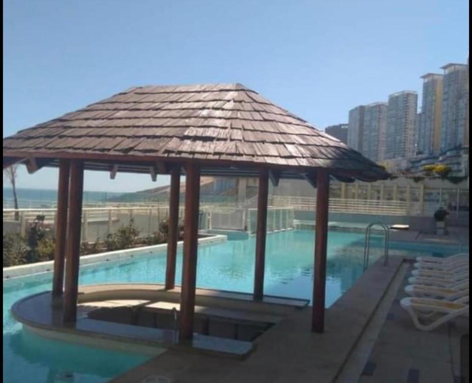 Apartamento Departamento Cochoa Renaca Primera Linea De Playa *